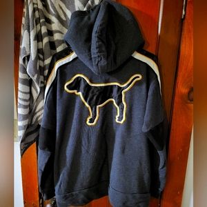Vs pink rare ½ zip hoodie, size medium.